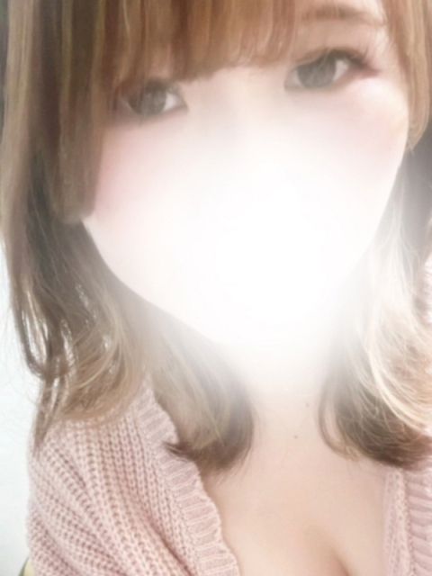 Super（シューペル） hitomi ひとみ